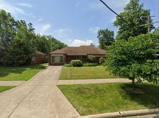 522 Sycamore Dr, Euclid, OH 44132