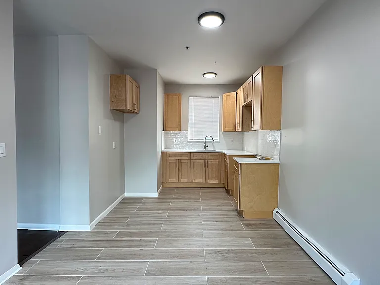 67 Brinkerhoff St #D4 — Photo 3