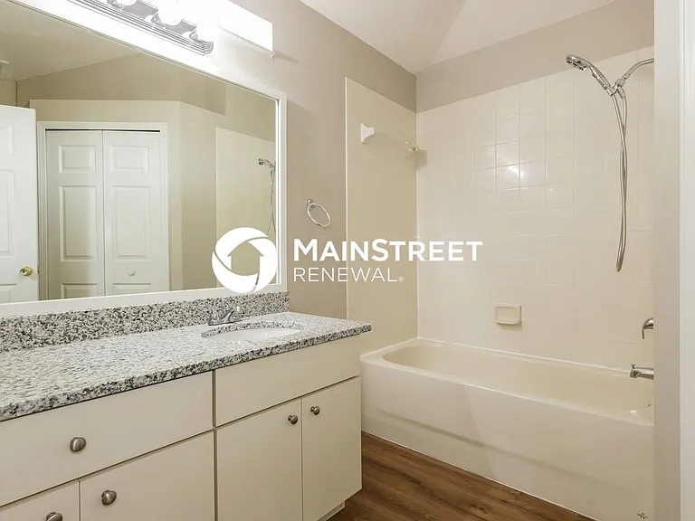 Main Bathroom