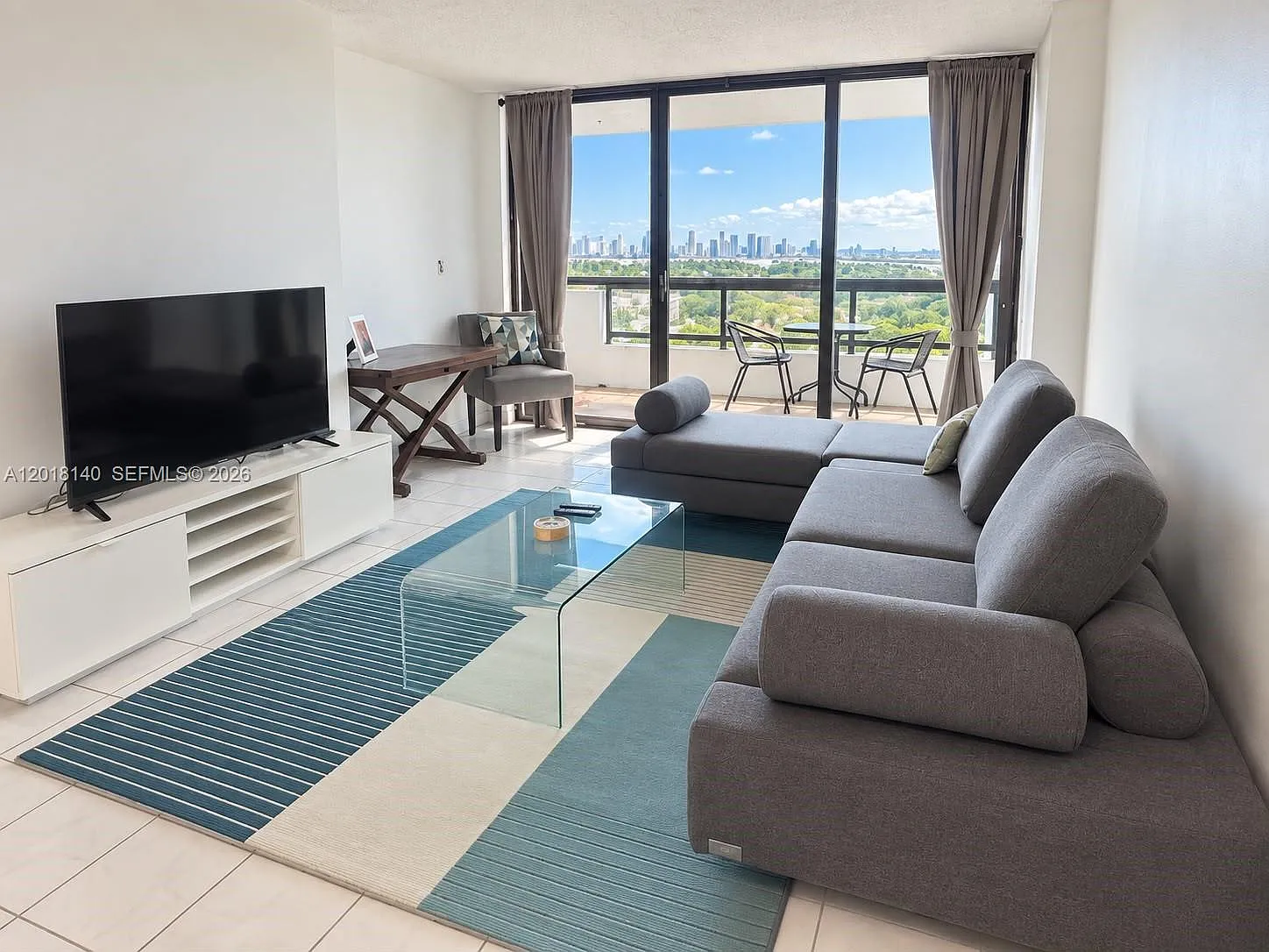 Club Atlantis Condo — Photo 3