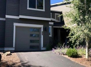 2363 NW Debron Ln, Bend, OR 97703