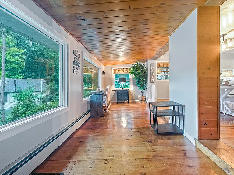 156 Silliman Cv — Photo 9