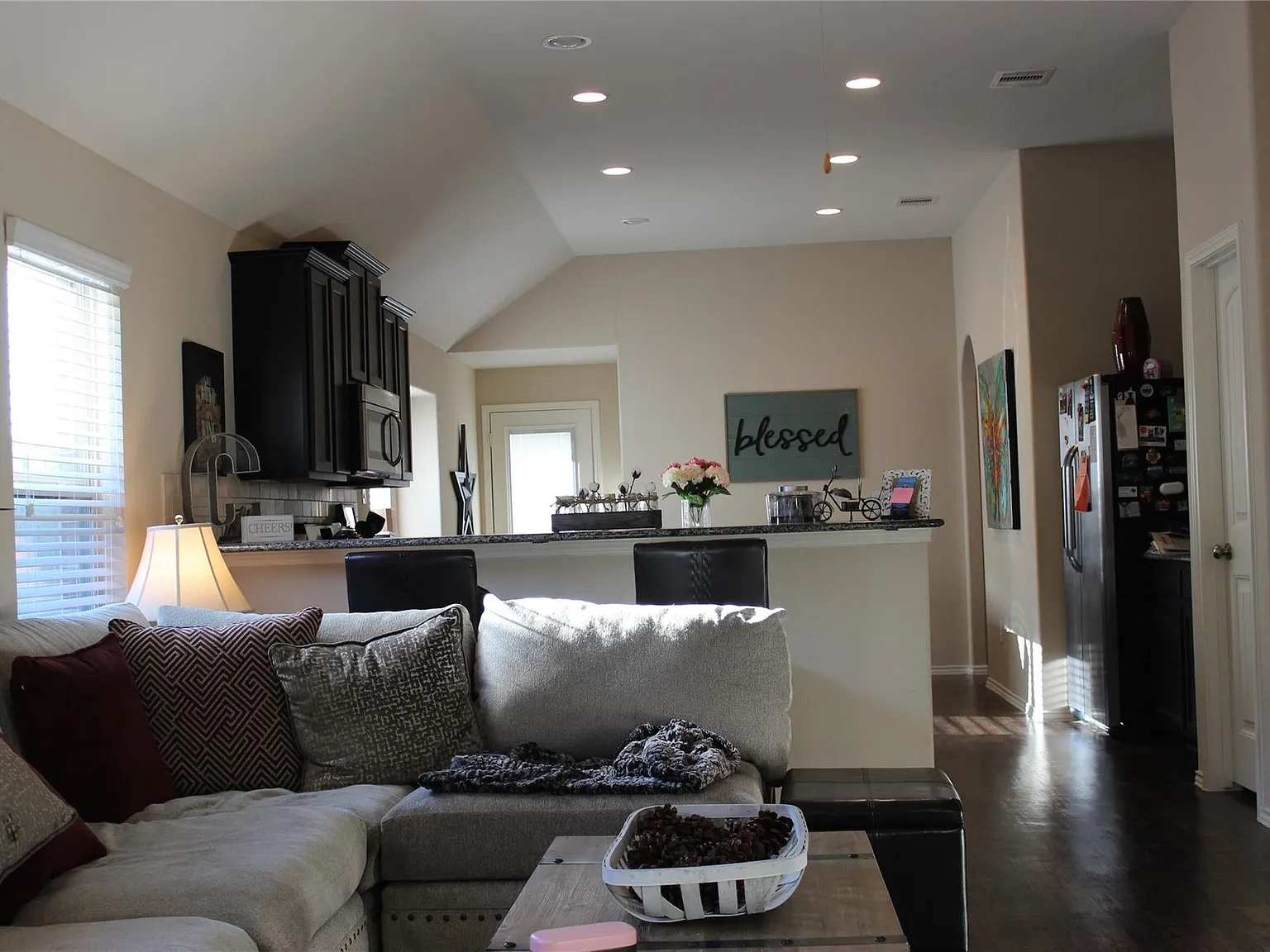 3 bed, 1540 sqft, $1,995 — Photo 3