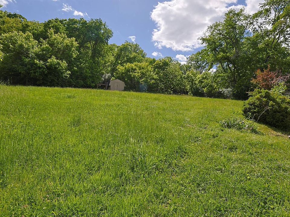 1st image of 9773 Miamiview Rd
