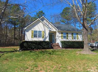 15 Vauxhall Ct, Youngsville, NC 27596
