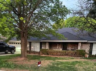 904 SW 7th St, Seminole, TX 79360