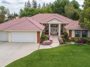 1004 Bourne St, Bakersfield, CA 93311