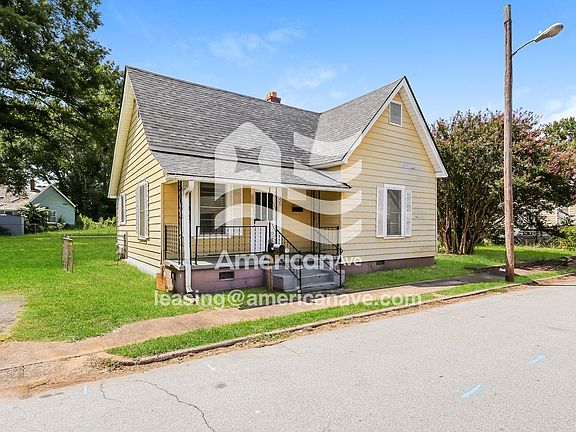 834405_001_front_view_2.jpg