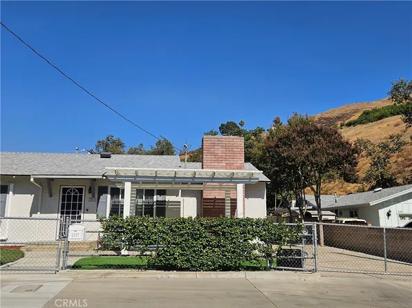 2357 Bon View Dr, Mentone, CA 92359