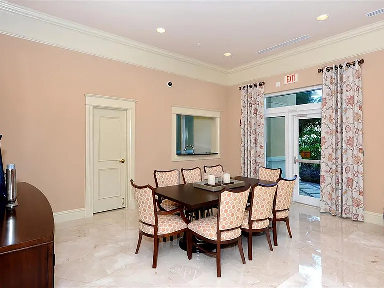 800 N Tamiami Trl #203 — Photo 43