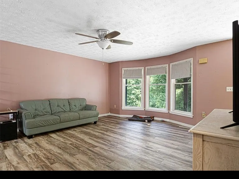 Walworth Marion Rd — Photo 3