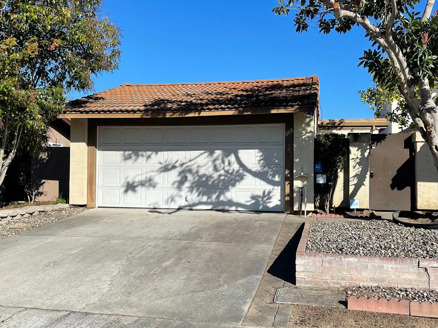 608 Lisa Way — Photo 1