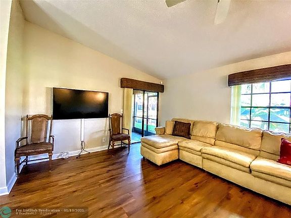 5th image of 8909 W Sunrise Blvd