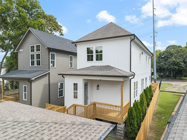 2830 Clifton Ave — Photo 43