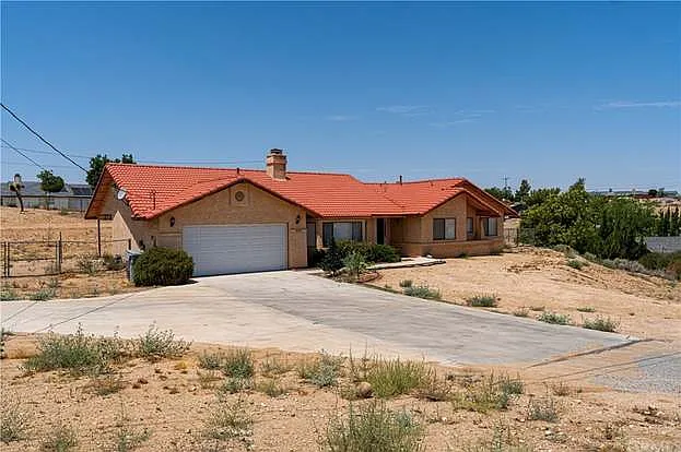 10912 Moreno Ave — Photo 16