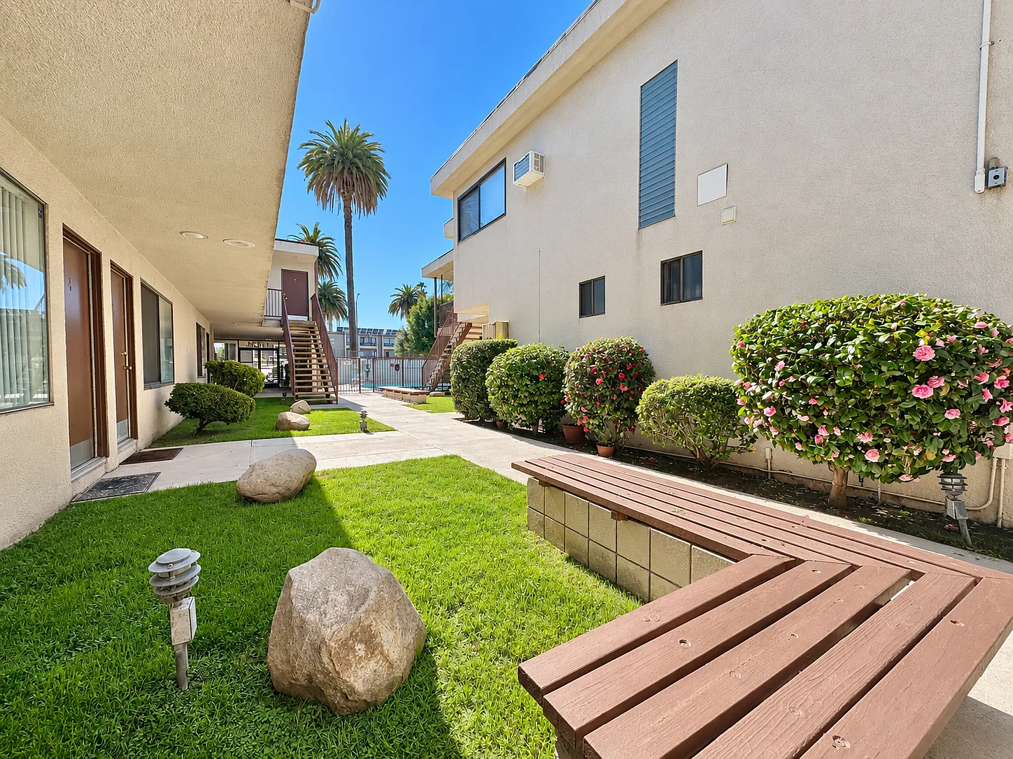 Studio, $1,499 — Photo 3