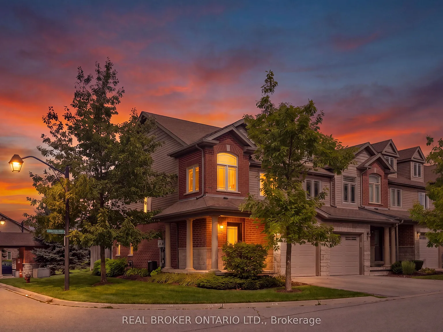 3 bed, $3,300 — Photo 1