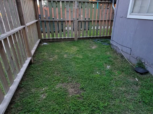 2801 ave M, 2801 Avenue M #5, Galveston, TX 77550