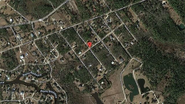 1st image of Oaklawn Dr