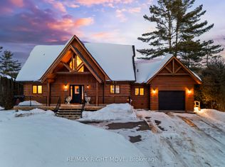 1935 McLeod Dr, Severn, ON P0E1N0