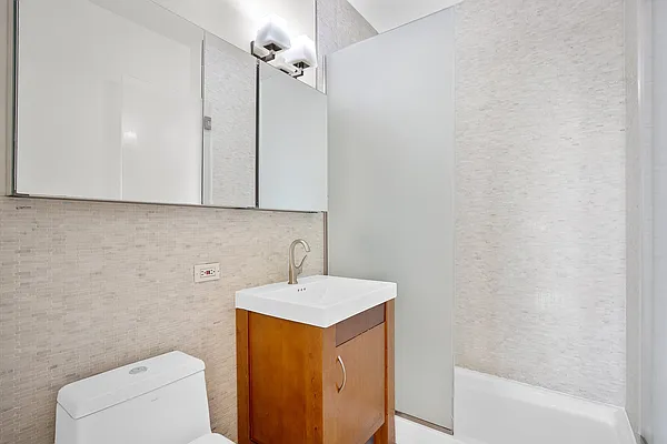 Rented by Keller Williams NYC | media 9