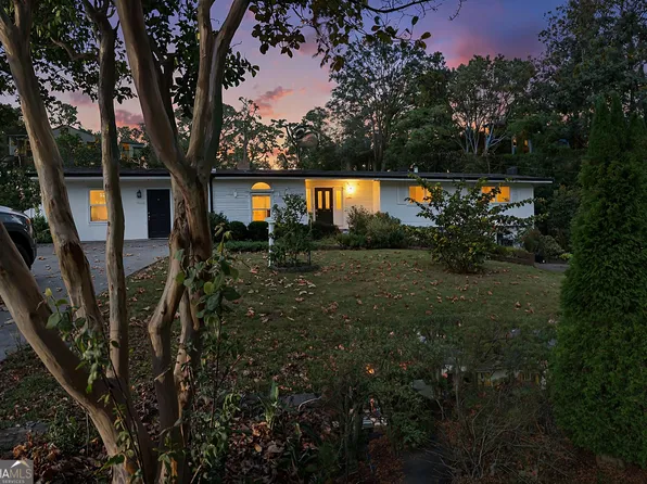 1033 Sandalwood Dr, Lawrenceville, GA 30043