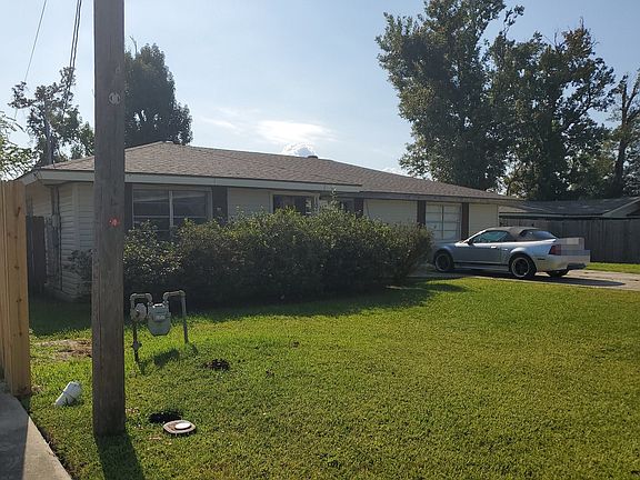 3rd image of 1017 Hickman St