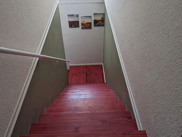 stair to car garage