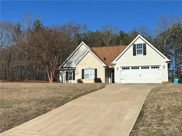 3720 Scotland Ln, Snellville, GA 30039