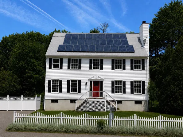159 Pine St, Manchester, MA 01944