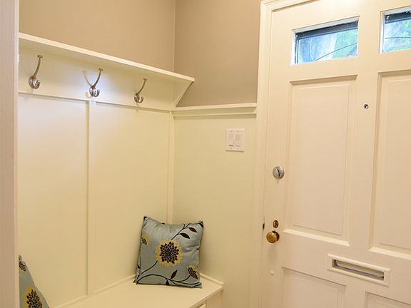 Entry w/storage