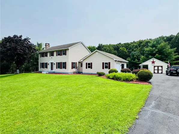 118 Crabapple Ln, East Stroudsburg, PA 18301
