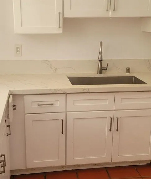 624 N Sycamore Ave — Photo 21