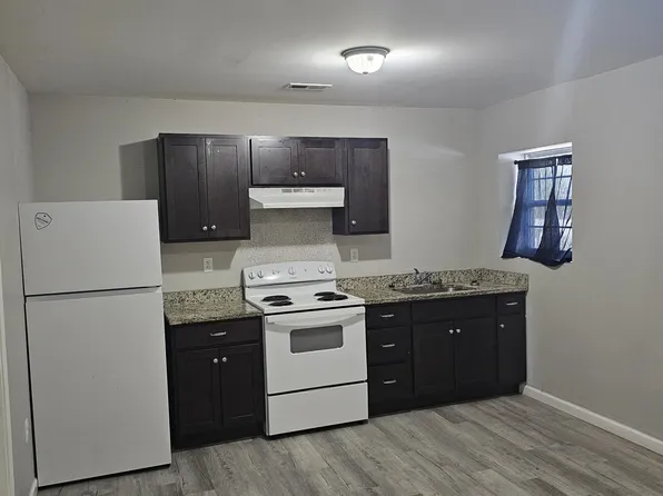 258 The Blvd APT C, Eden, NC 27288