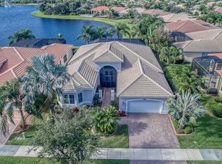 5066 Ruby Flats Dr, Wimauma, FL 33598