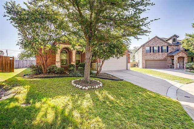 1st image of 2025 Prairie Heights Dr