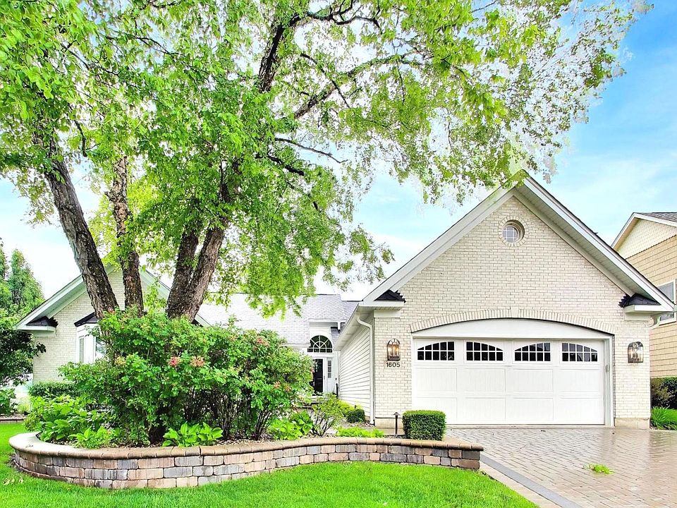 1st image of 1605 Crowfoot Cir S