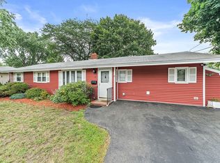 9 Louise Rd, Holbrook, MA 02343