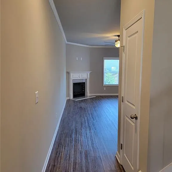 5205 Fox Den Rd — Photo 4