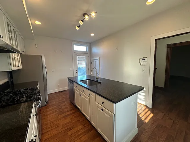 235 S Monroe Ave — Photo 6