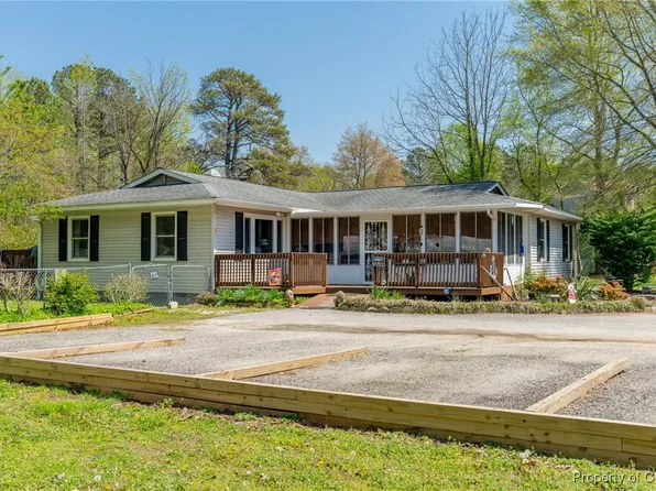 9819 George Washington Memorial Hwy, Gloucester, VA 23061
