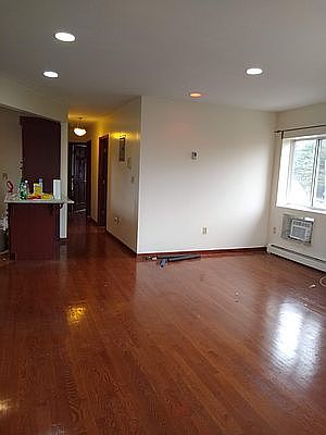 2nd image of 127-18 Kew Gardens Rd #3