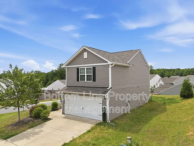 295 Windbreak Ln — Photo 3