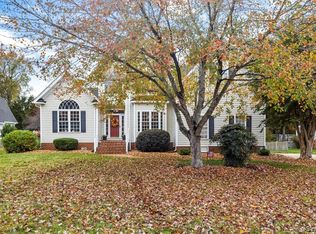 4906 Nairn Ln, Chester, VA 23831