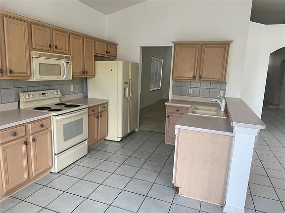5th image of 128 Westmoreland Cir