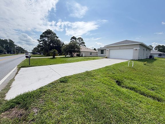 3rd image of 2481 San Filippo Dr SE