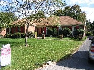 3902 Ashridge Dr, Brownsboro Farm, KY 40241