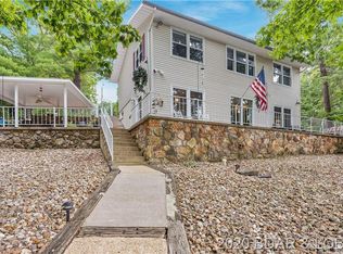 311 N Walnut St, Versailles, MO 65084