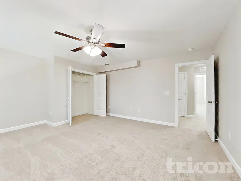 685 Century Dr — Photo 8