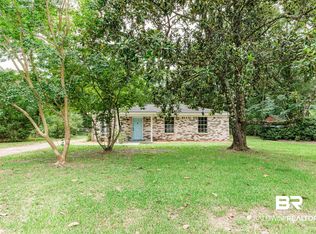 10831 Lockwood Dr, Grand Bay, AL 36541